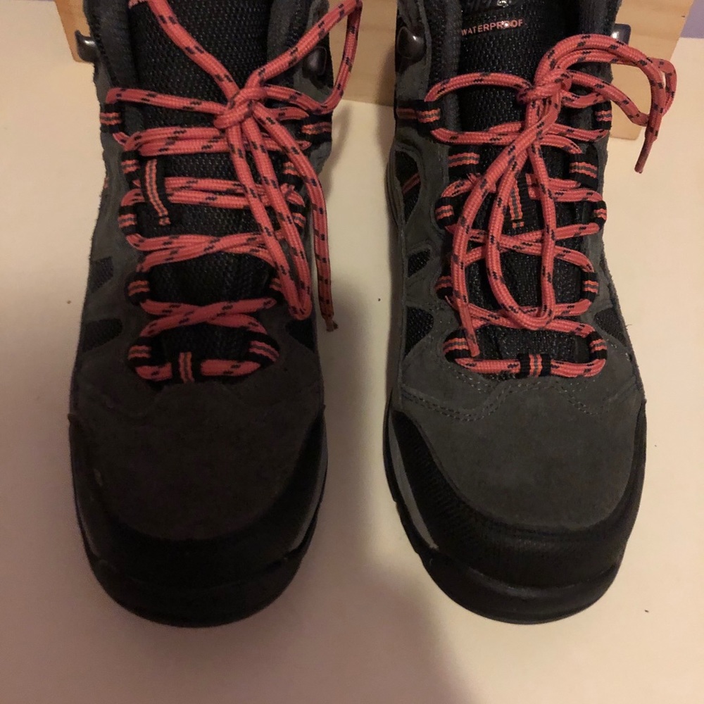 Rain boots good for the snow too